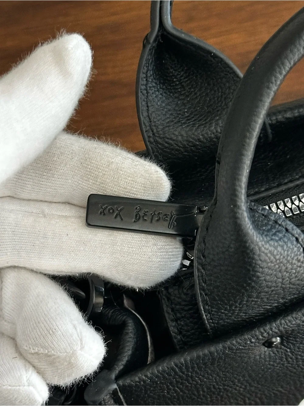 Betsey Johnson Valentine Mini Lip Tote Crossbody